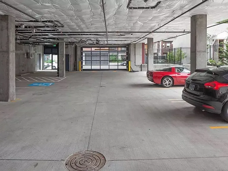 The Montessa | Modern Living in Portland's Vibrant Slabtown Neighborhood — Photo 11