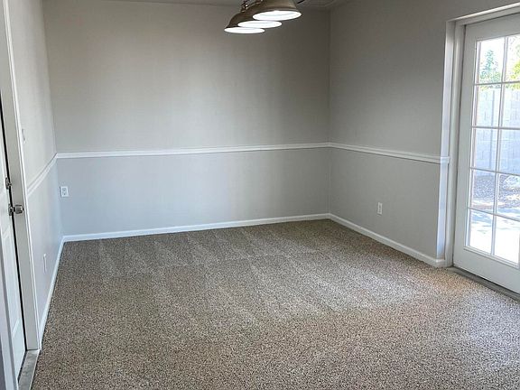 3rd image of 2214 E BLANCHE Drive