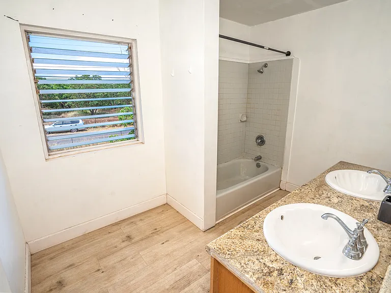 362 Oe St — Photo 13