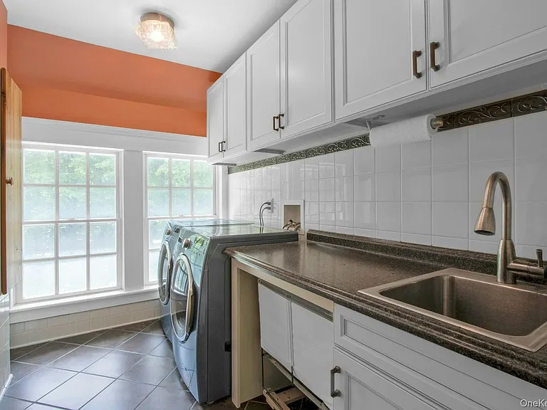 314 Haverstraw Rd — Photo 27