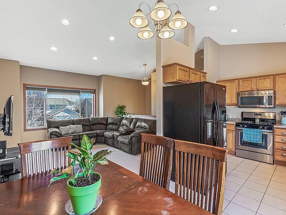 3rd image of 2128 Staghorn Dr