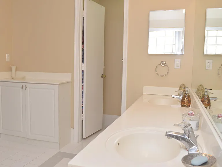 4951 SW 152nd Ave — Photo 28