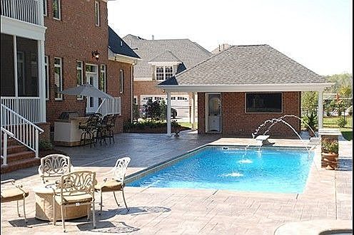 3rd image of 1520 Bankbury Way