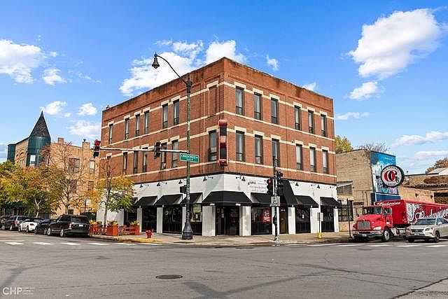 1st image of 958 W Wrightwood Ave #3W