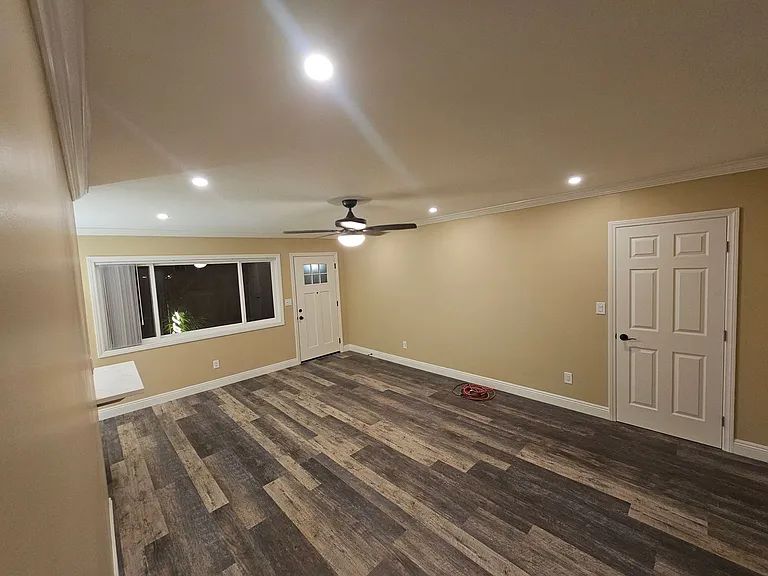 1403 Hermes Ave #C — Photo 26