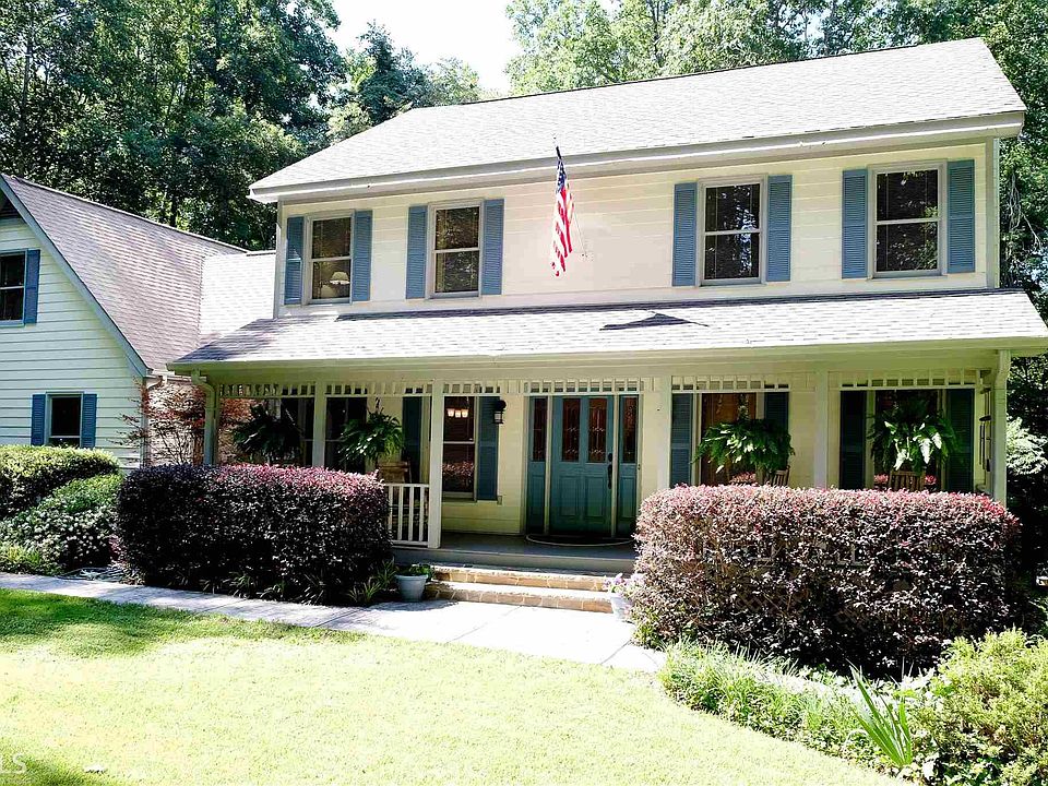 1st image of 145 Regal Oak Ct