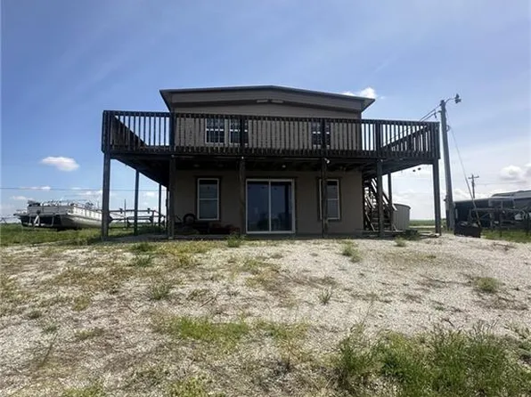 378 Lake Shore Dr, Craig, MO 64437