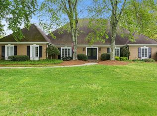 4480 Columns Dr SE, Marietta, GA