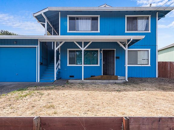 2nd image of 4436 - 4438 Yukon Drive