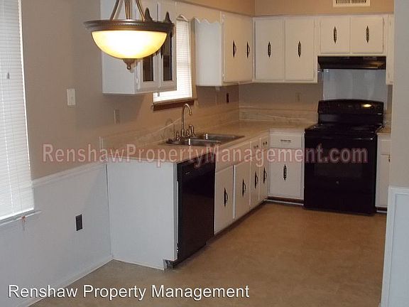 3rd image of 6720 Norfield Dr
