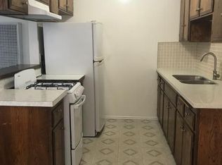 6136 Woodlawn Ave APT C, Maywood, CA 90270