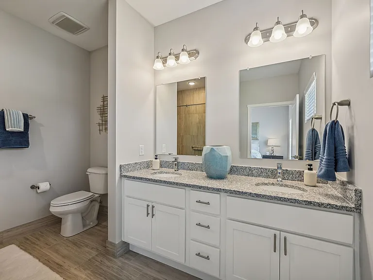2 Bedroom | Primary Bath