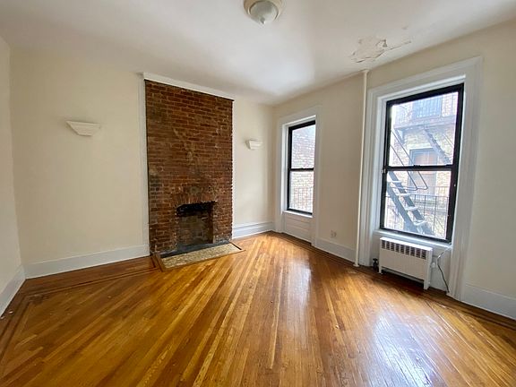 2nd image of 335 Flatbush Ave APT 2