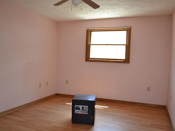 2nd image of 444 Sawyer Rd