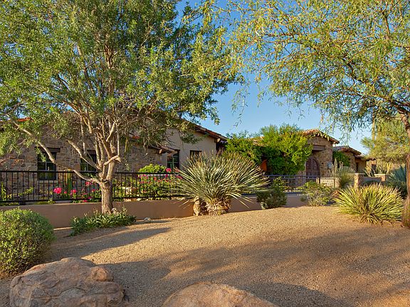 3rd image of 9720 E Estancia Way