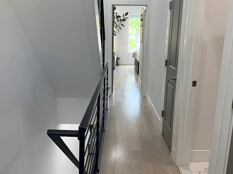 2239 Tasker St — Photo 18