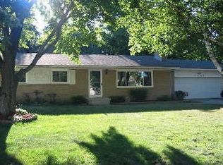 5227 Brookwood Dr SE, Kentwood, MI 49508
