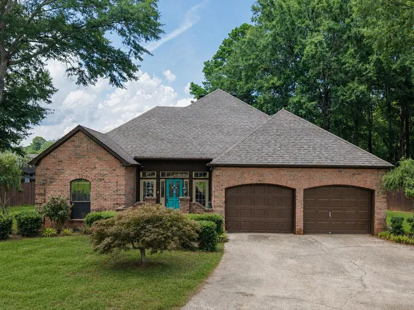 106 Gail Cir, Nettleton, MS 38858
