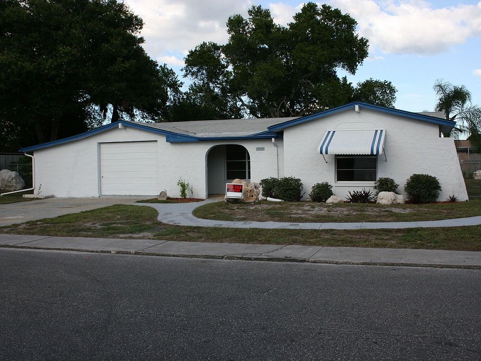 9424 Maxwell Ln. P.R.,Fl