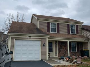 1203 Trinity Dr, Carol Stream, IL 60188