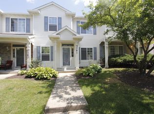 2301 Reflections Dr, Aurora, IL 60502