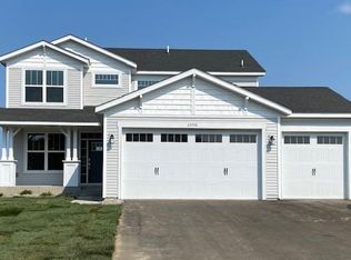 22726 Wood Ln, Rogers, MN 55374