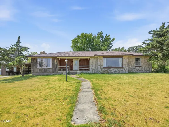 219 S Roy Hill Blvd, Goodman, MO 64843