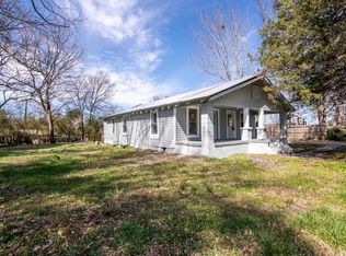 206 4th St W, Warrior, AL 35180