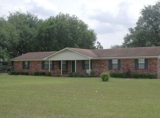 45 Oriole Trl, Waycross, GA 31503