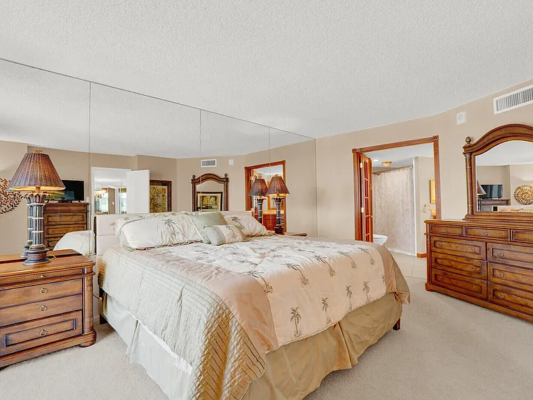 5420 N Ocean Dr #1803 — Photo 28
