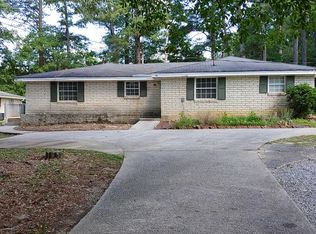 96 Pine St, Fairburn, GA 30213