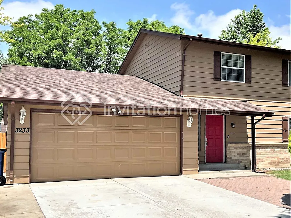 3233 W 133rd Ave