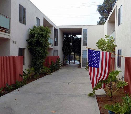 3rd image of 11133 Aqua Vista St APT 208