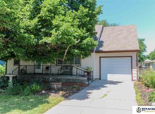 820 Benton St, Lincoln, NE 68521
