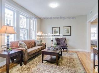 4 Leicester St #11, Brighton, MA 02135