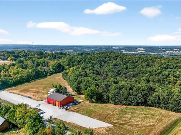 1029 Thiebes Rd, Labadie, MO 63055