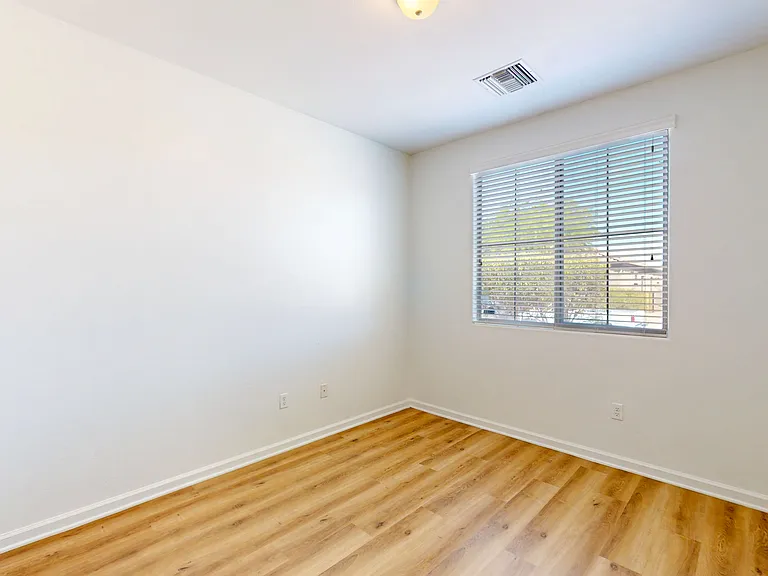 7123 W Festival Way — Photo 36