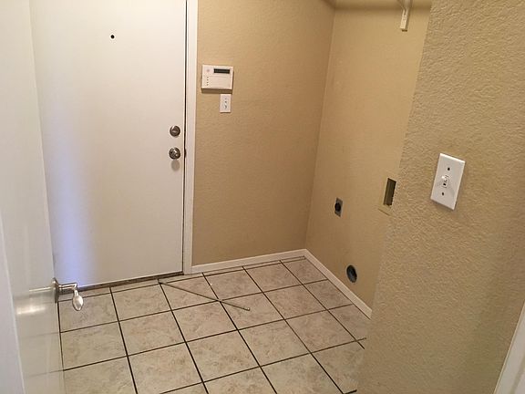 5th image of 3934 Purdue Ln