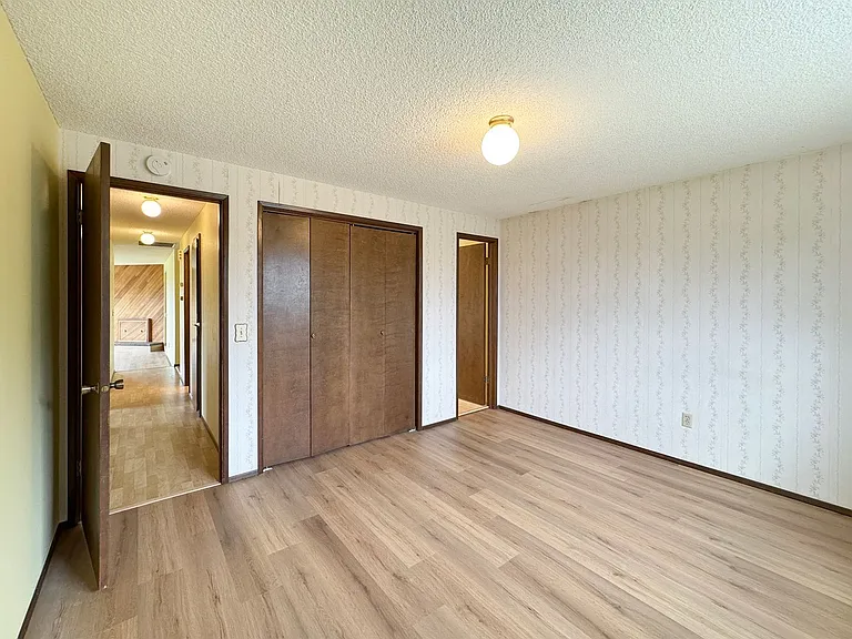 41 McLaughlin Rd — Photo 33
