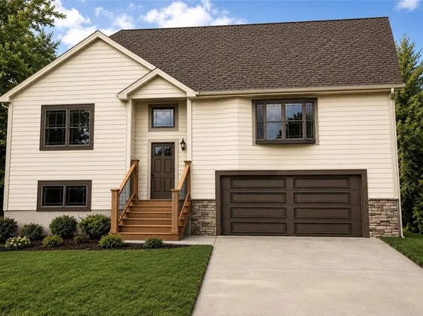 2030 W Springs Way, Excelsior Springs, MO 64024