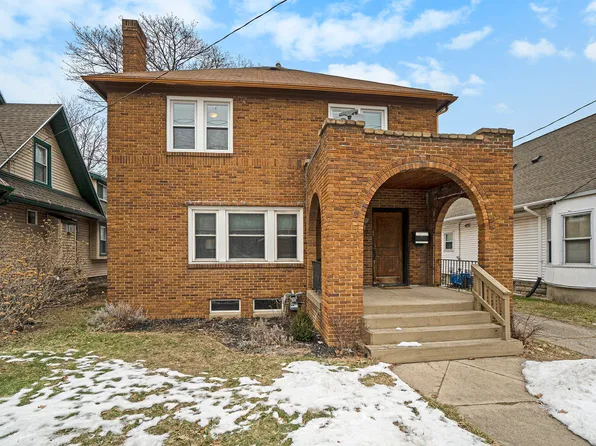 521 Burton St SE, Grand Rapids, MI 49507
