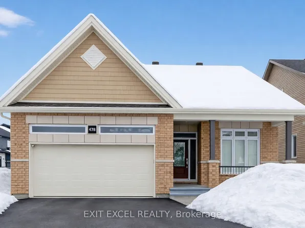 478 Fernside St, Ottawa, ON K1T 0M1