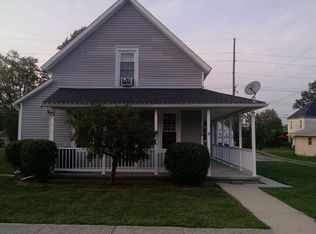 318 W Center St, Leipsic, OH 45856