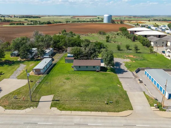 519 W Davis Ave, Weatherford, OK 73096