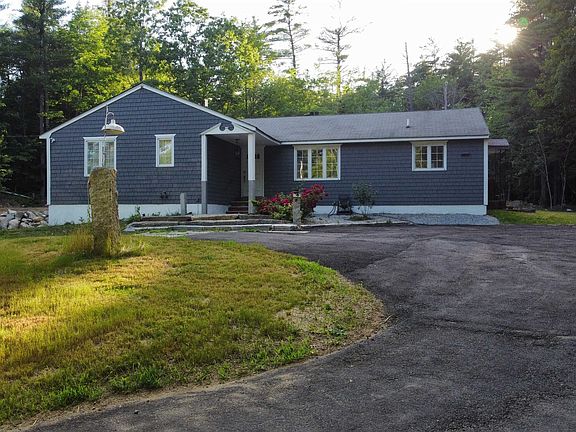2nd image of 773 Mammoth Road