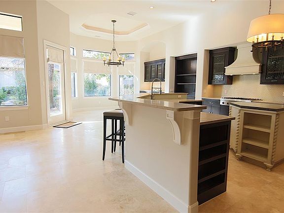 5th image of 64 Hillwood Ln