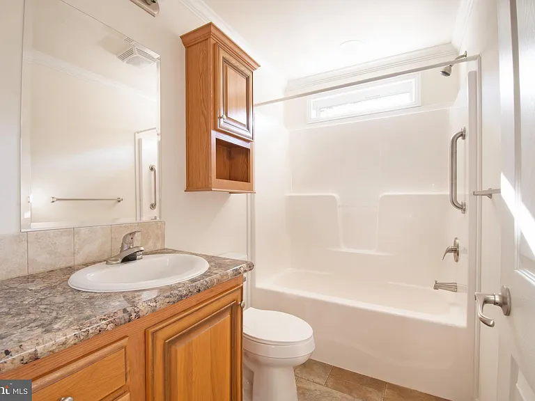 121 Bluebell Dr #11 — Photo 14