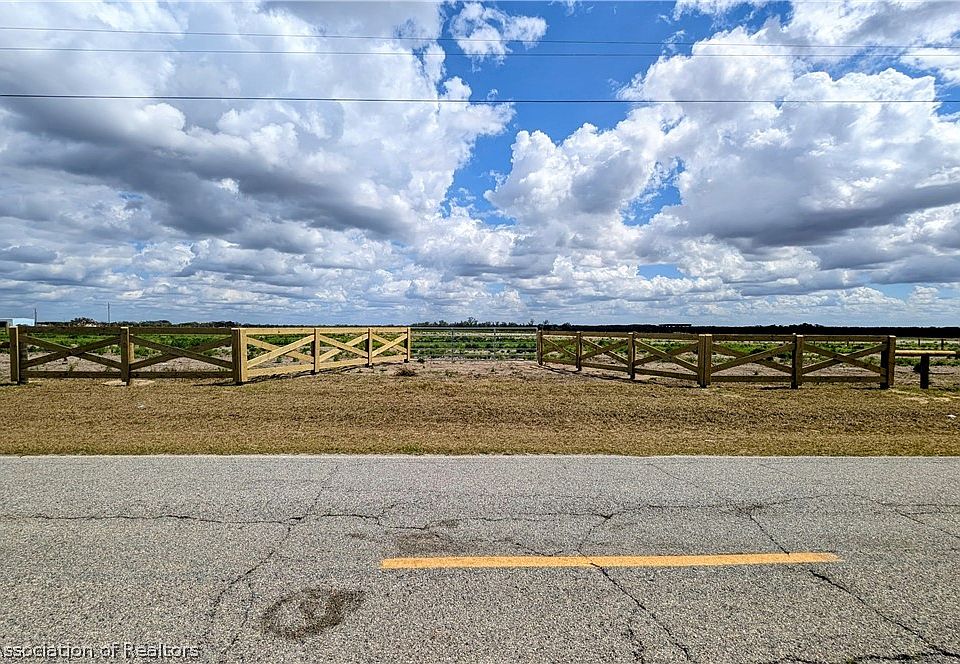 1st image of Kelly Roberts Rd