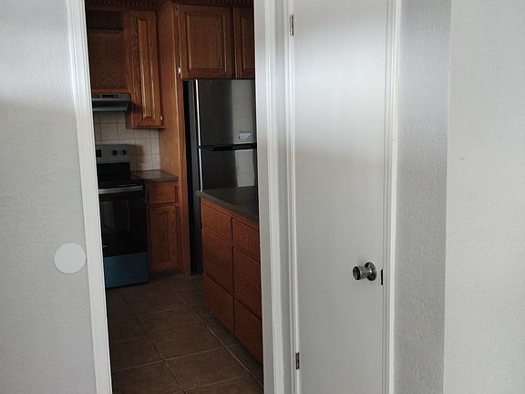 3rd image of 2619 NW Cedric Cir