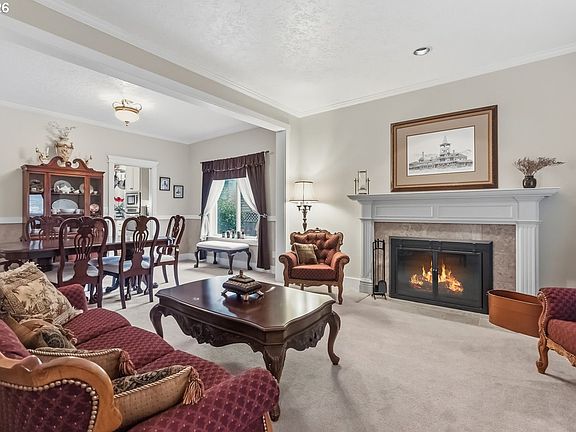 4th image of 16042 SW Waxwing Way